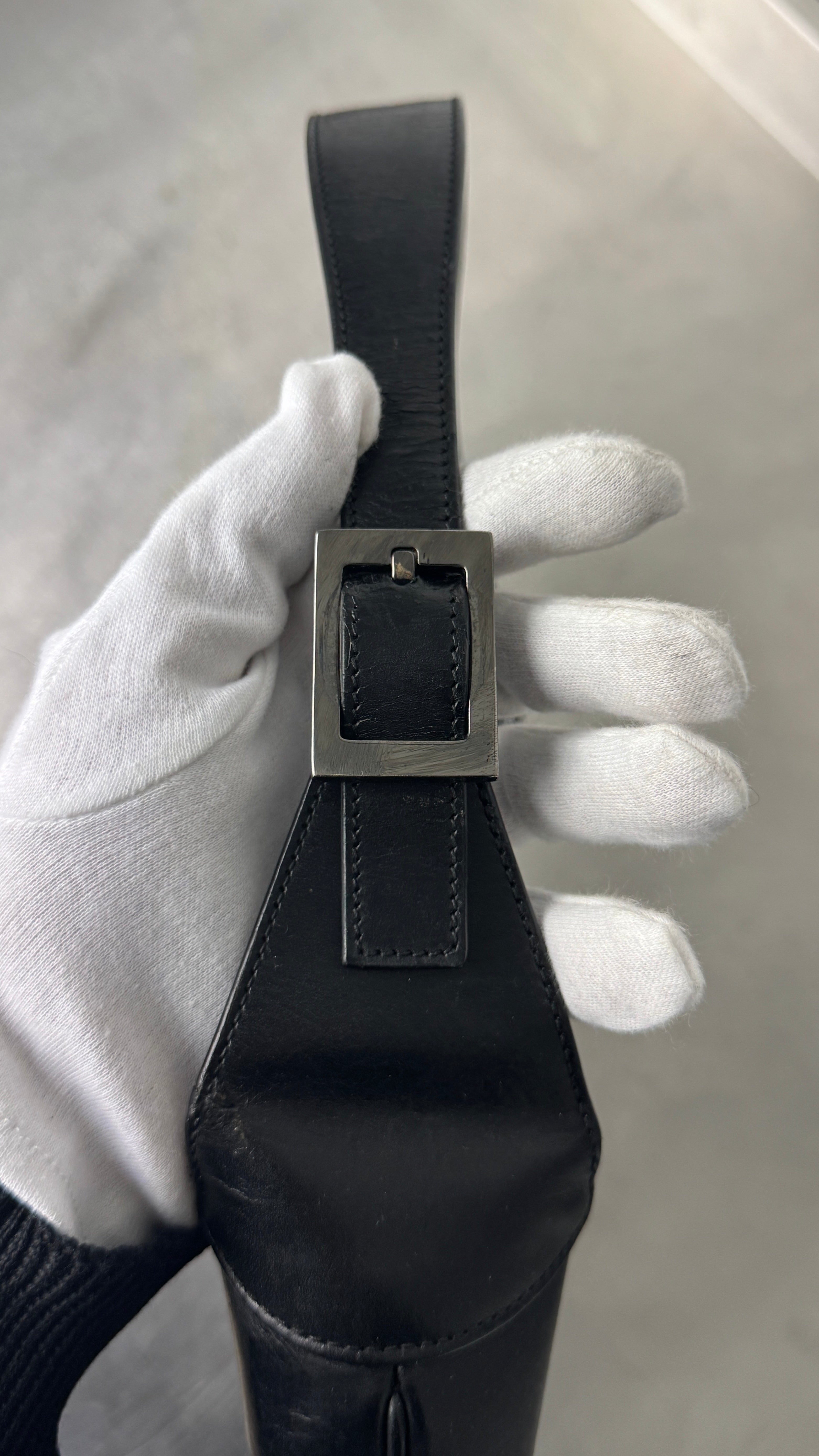 1990's Gucci Black Jackie Shoulder Bag