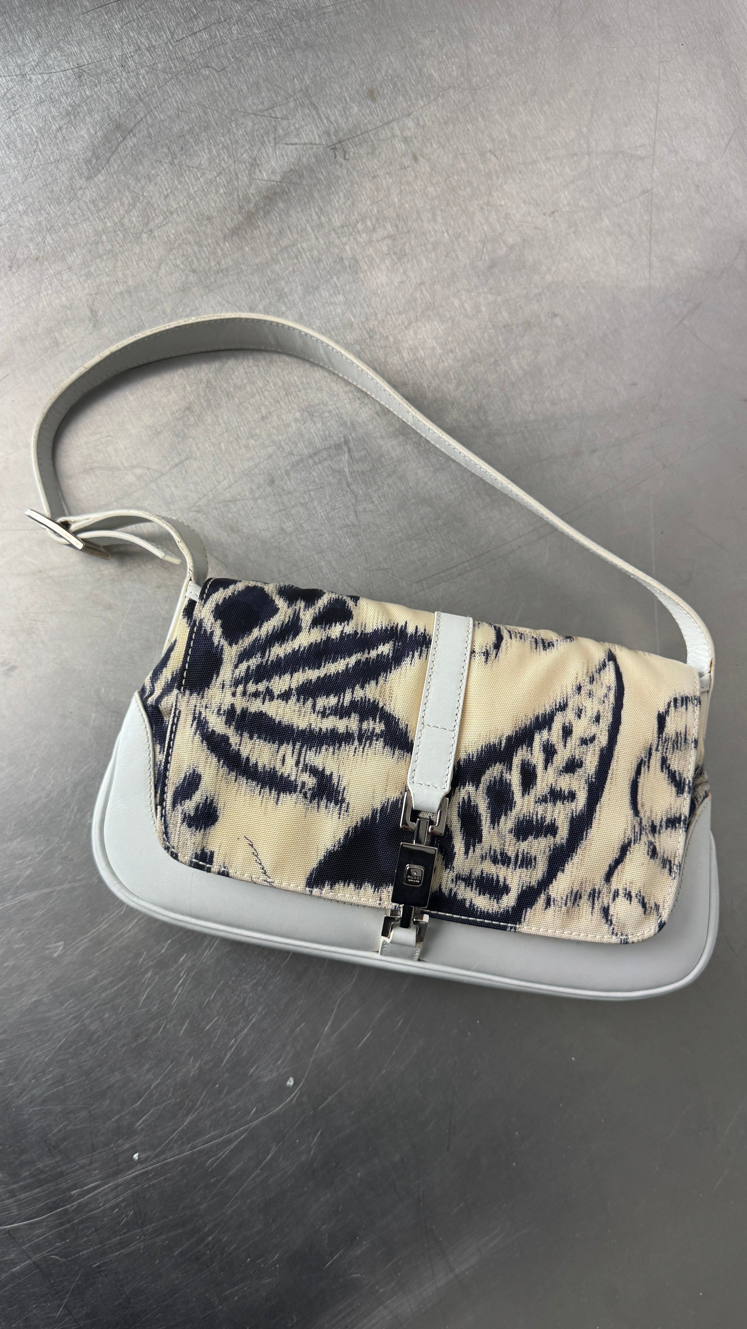 2000's Gucci White Jackie Shoulder Bag